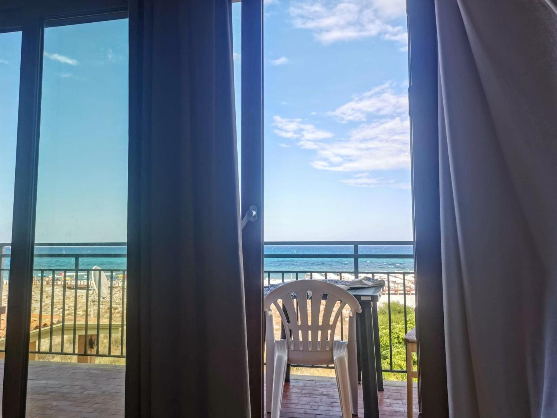 La Casetta Sulla Spiaggia La Caletta Exterior foto
